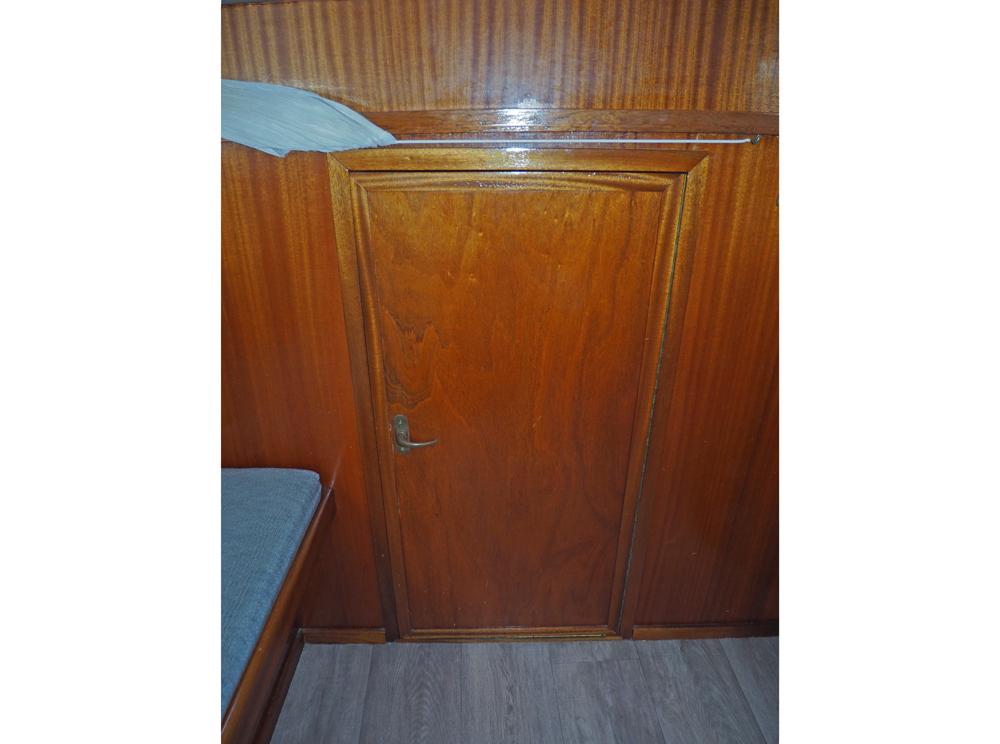 Aft cabin, Accommodation